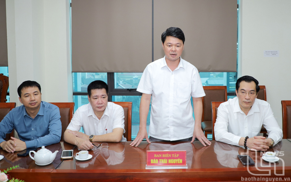 Báo Thái Nguyên và Báo Bắc Kạn chia sẻ kinh nghiệm, tăng cường phối hợp công tác