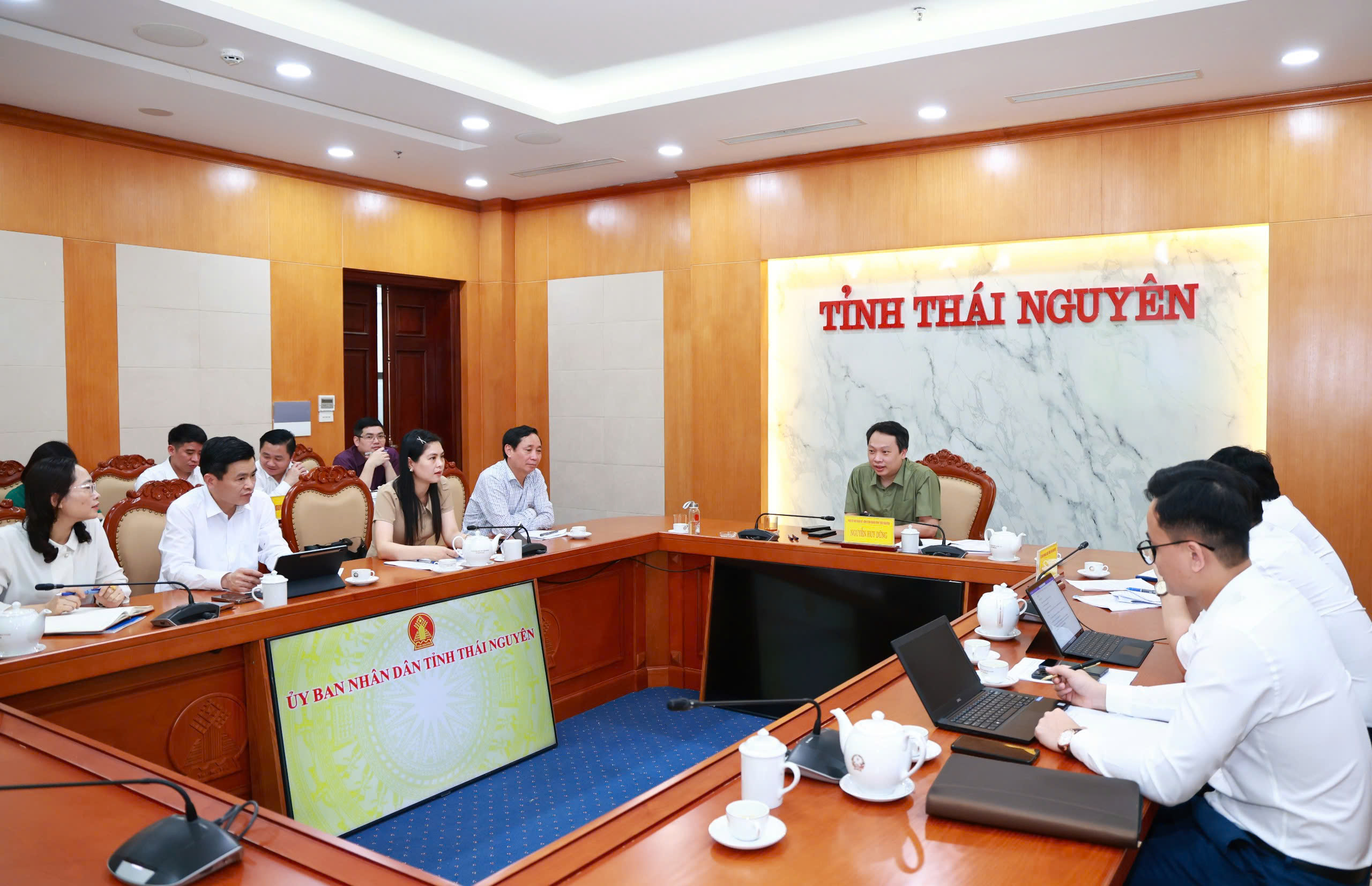 Thái Nguyên: Phấn đấu có 400.000 người học và ứng dụng AI