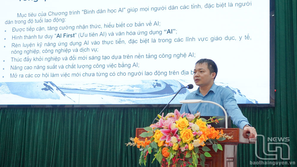 Định Hóa: Đào tạo 'Bình dân học Al' cho 400 cán bộ, công chức, viên chức