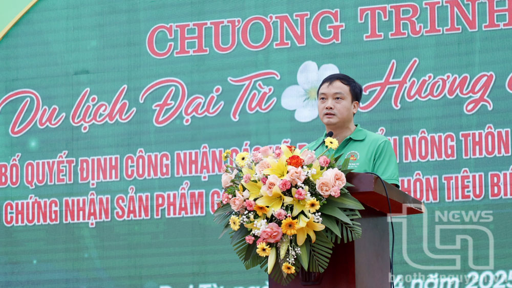 Đồng chí Nguyễn Nam Tiến, Chủ tịch UBND huyện Đại Từ, phát biểu khai mạc.