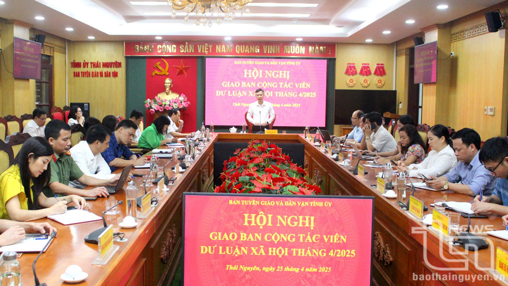 Tăng cường nắm bắt dư luận xã hội, định hướng thông tin