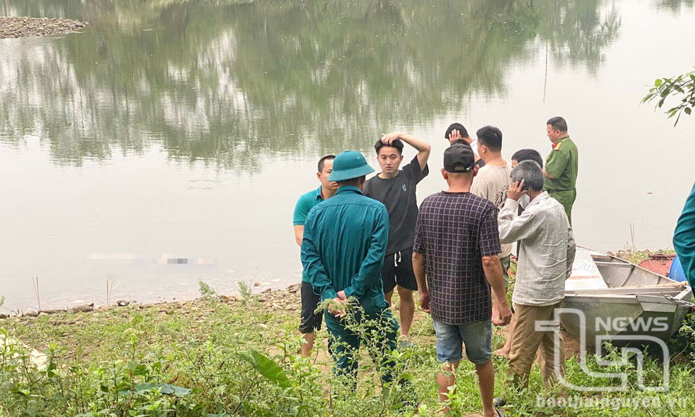 Đã tìm thấy thi thể nạn nhân nghi bị đuối nước ở sông Cầu