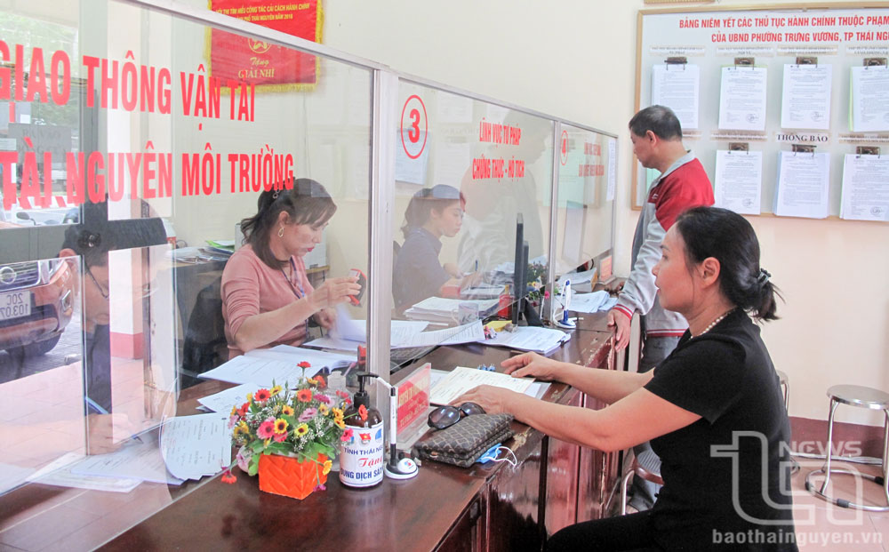 Giảm ít nhất 30% thời gian giải quyết các thủ tục hành chính