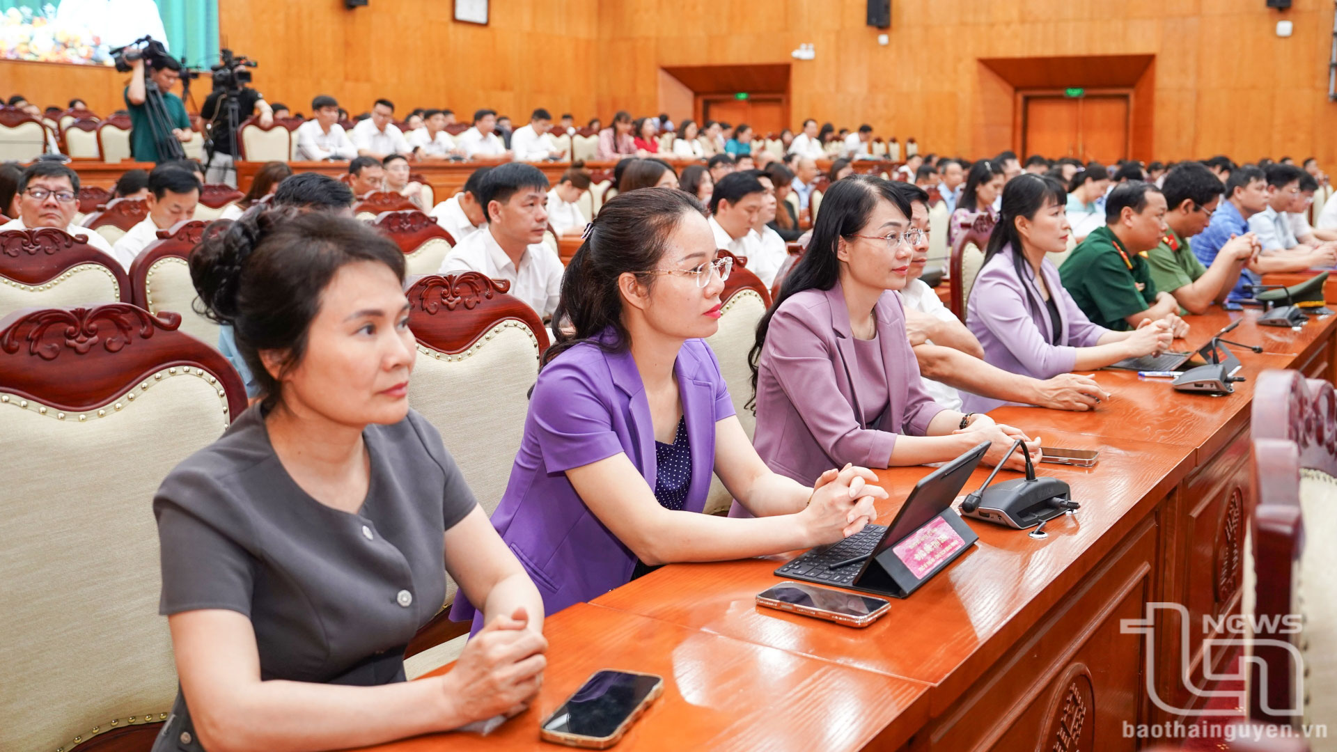 Các đại biểu dự Hội nghị.