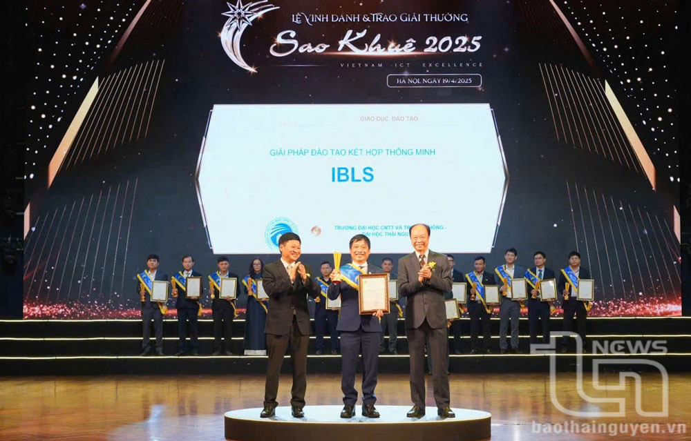 ICTU - Trường đại học duy nhất của Việt Nam giành Giải thưởng Sao Khuê 2025