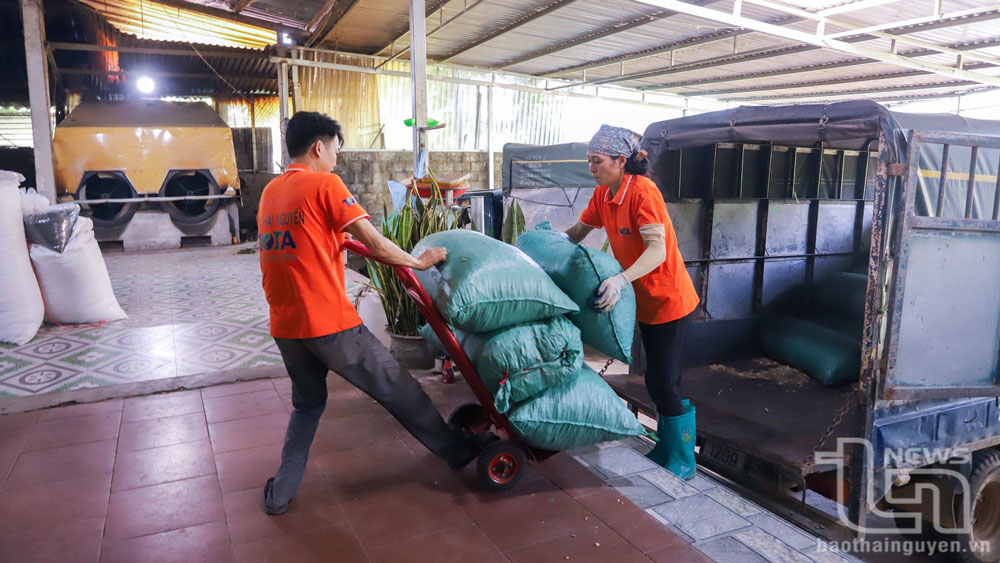 Thắp lửa khởi nghiệp cho phụ nữ