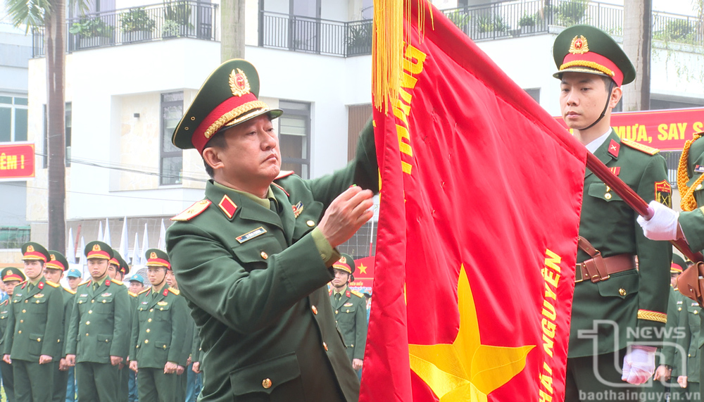 Lực lượng vũ trang Thái Nguyên đẩy mạnh học tập và làm theo Bác