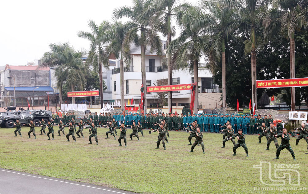 Lực lượng vũ trang tỉnh Thái Nguyên luôn chú trọng nâng cao hiệu quả công tác huấn luyện, sẵn sàng chiến đấu.