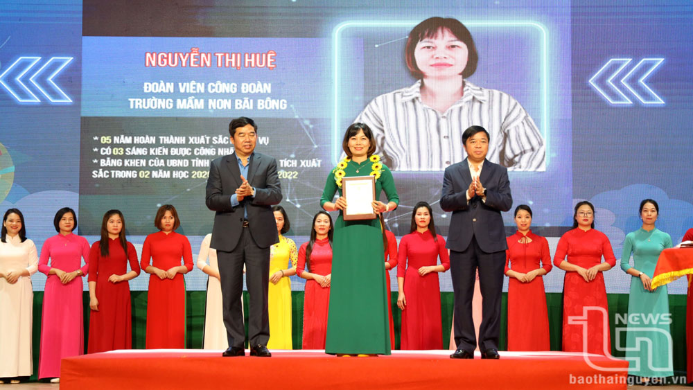 Sôi nổi Ngày hội công nhân - Cảm ơn người lao động