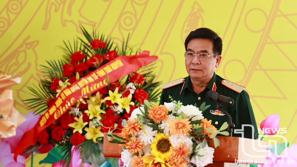 Thiếu tướng Nguyễn Đức Lợi, Bí thư Đảng ủy, Chính ủy Tổng cục II, phát biểu tại buổi Lễ.