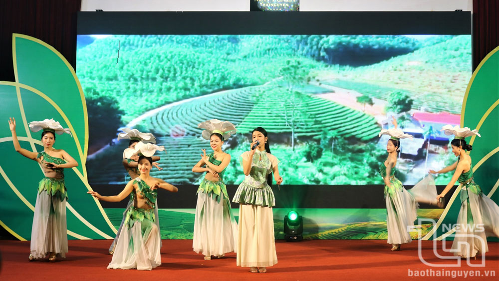 Nâng cao chất lượng thiết chế nhà văn hóa cơ sở