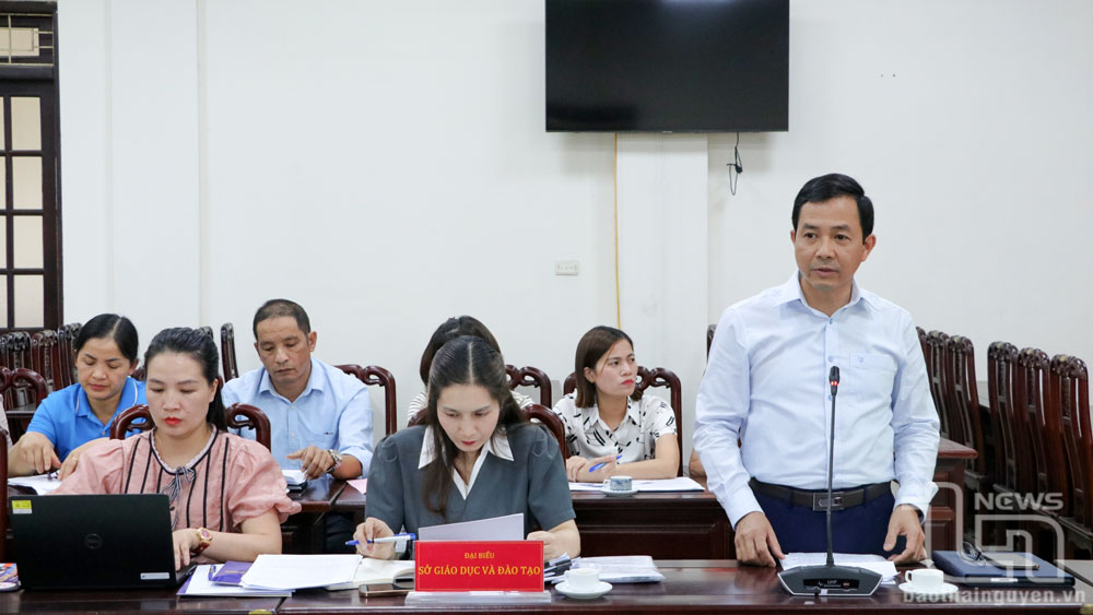 Phản biện xã hội về kinh phí hỗ trợ dạy và học tiếng Việt cho trẻ dân tộc thiểu số