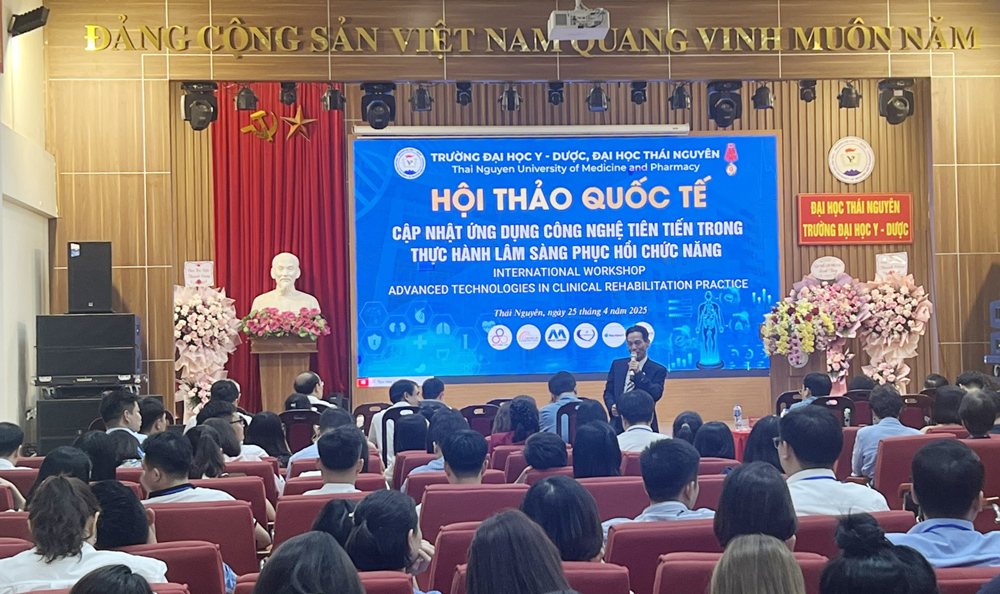Ứng dụng công nghệ tiên tiến trong thực hành lâm sàng phục hồi chức năng