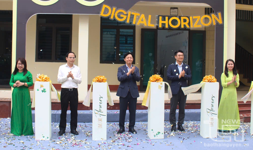 Samsung Thái Nguyên khánh thành phòng học ‘Không gian số’ cho trẻ khuyết tật