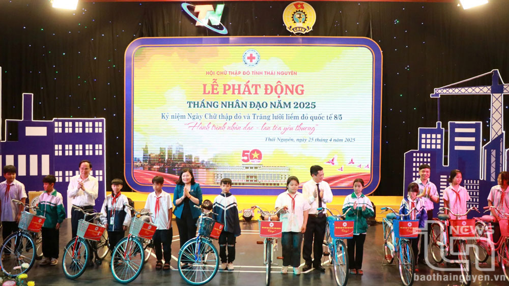 Phát huy tinh thần 'tương thân tương ái' trong Tháng Nhân đạo