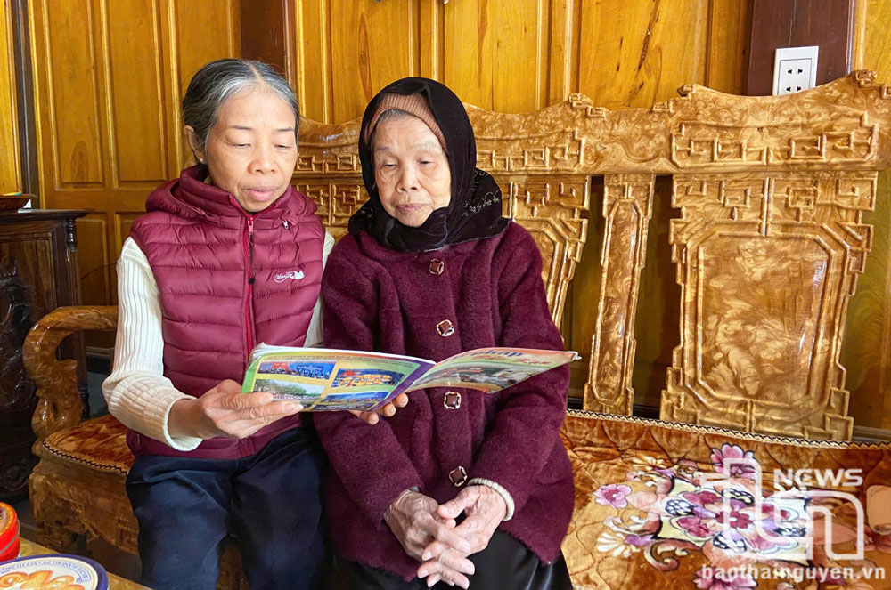Bảy thập kỷ trọn lòng theo Đảng