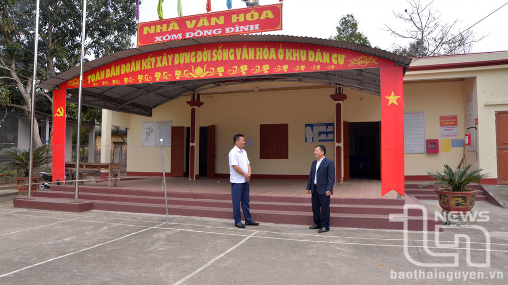 Nhà văn hóa xóm Đồng Đình, xã Yên Ninh (Phú Lương) có diện tích sử dụng 200m2, khuôn viên rộng 1.600m2, đáp ứng tốt nhu cầu sinh hoạt văn hóa, thể dục thể thao của người dân.