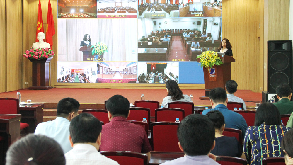 Bồi dưỡng kiến thức, nghiệp vụ cho báo cáo viên pháp luật