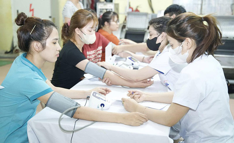 Thiết thực chăm lo công nhân, người lao động