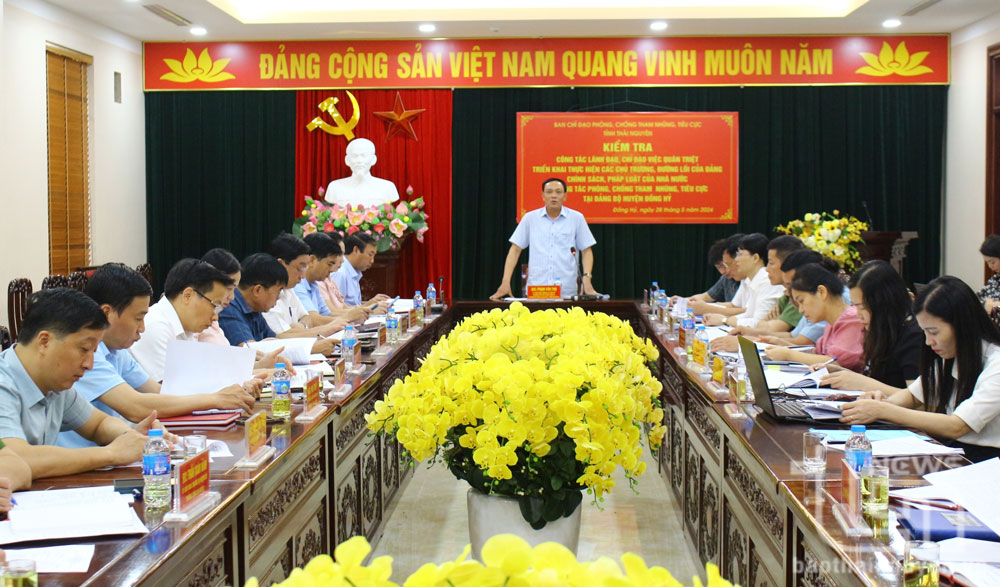 Kiểm tra công tác phòng chống tham nhũng, tiêu cực