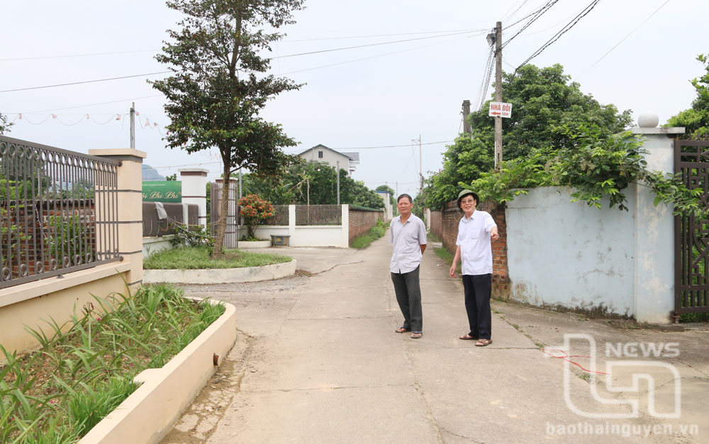 Học Bác phong cách nêu gương, tinh thần trách nhiệm