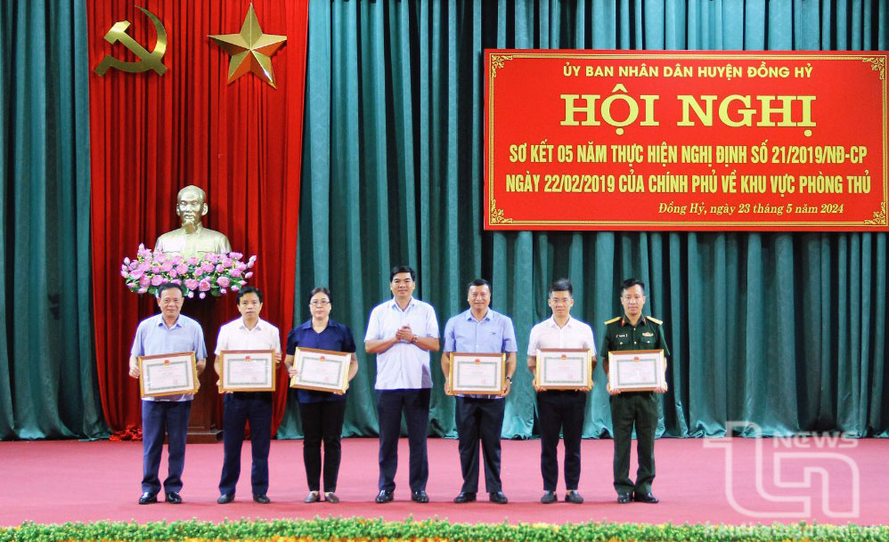 Trên 20.000 người được bồi dưỡng kiến thức quốc phòng và an ninh