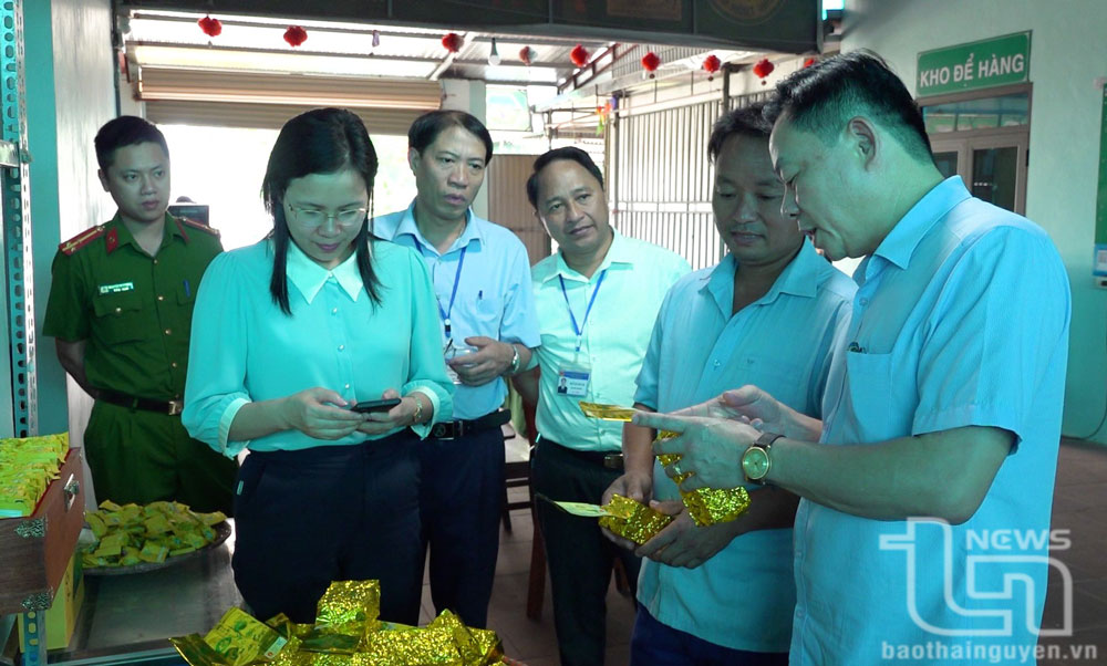 Kiểm tra công tác đảm bảo an toàn thực phẩm tại TP. Sông Công