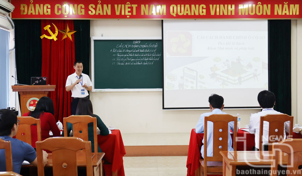 Hội thi giảng viên dạy giỏi Trường Chính trị tỉnh Thái Nguyên