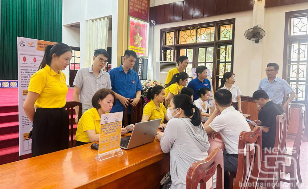 Nâng tỷ lệ nộp hồ sơ cấp, đổi giấy phép lái xe ô tô trực tuyến toàn trình lên 95%
