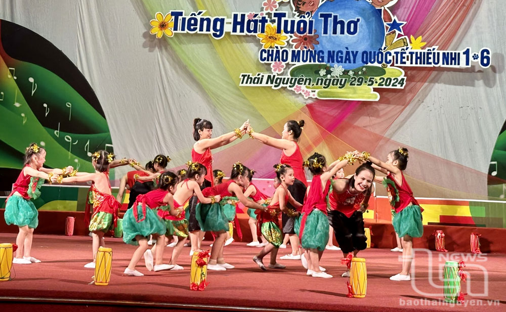 Công ty Gang thép tổ chức đêm văn nghệ chào mừng Quốc tế Thiếu nhi