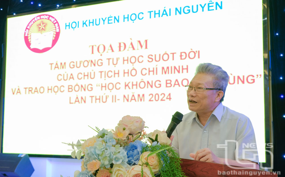 Tiến sĩ Nguyễn Hồng Sơn, Phó Chủ tịch Hội Khuyến học Việt Nam, phát biểu tại Chương trình.