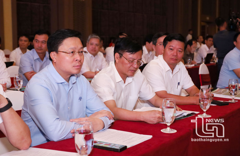 Lãnh đạo các sở, ngành của Thái Nguyên tham dự Hội nghị.