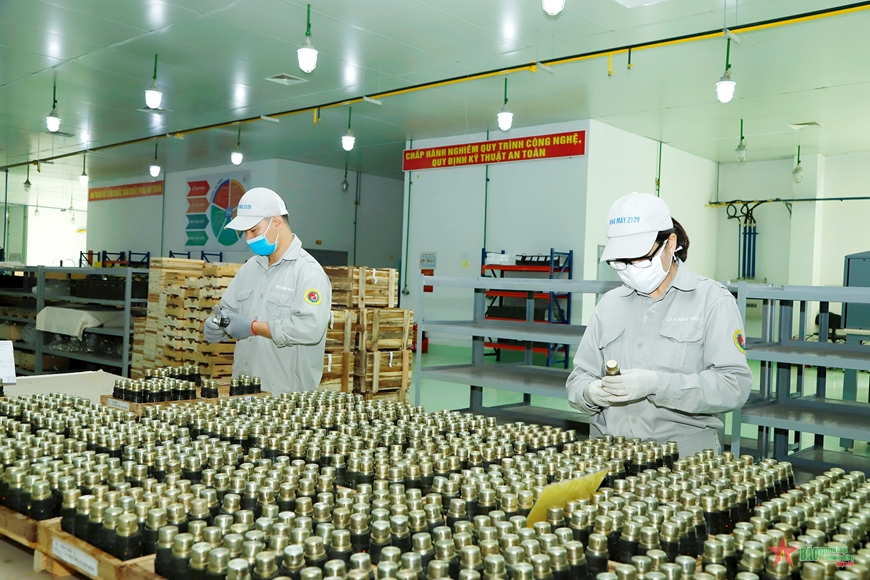 Quy định về tổ hợp công nghiệp quốc phòng như thế nào?