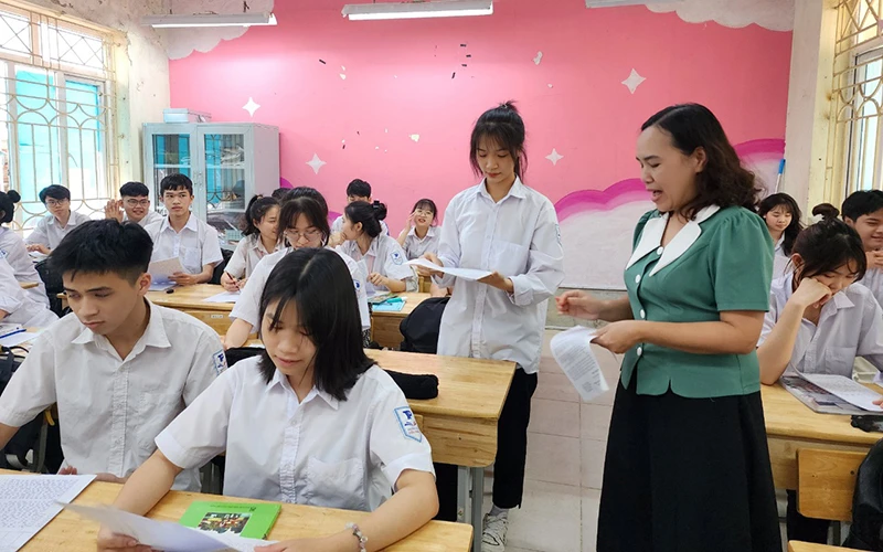 Tổ chức ôn thi tốt nghiệp THPT phù hợp đối tượng học sinh