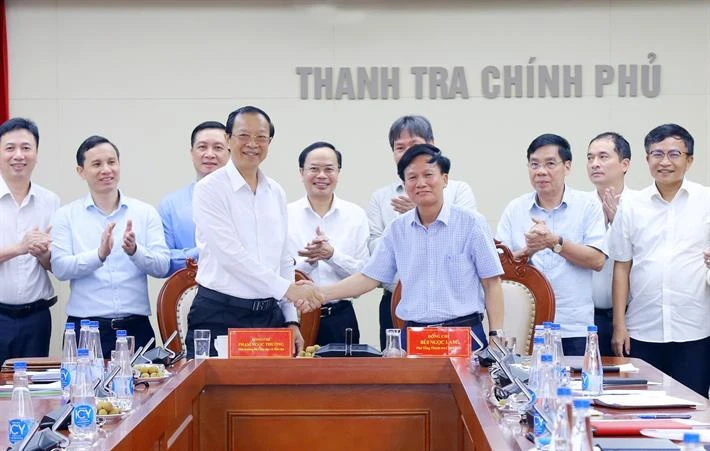Bàn giao Thanh tra Bộ Giáo dục và Đào tạo về Thanh tra Chính phủ 