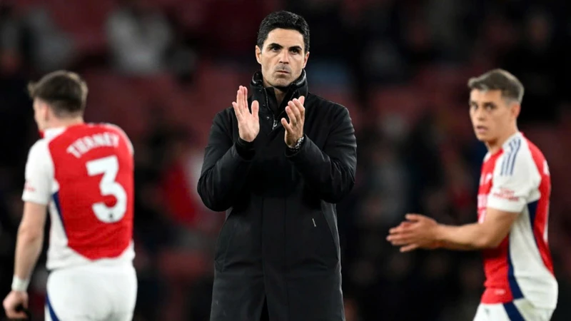  Đến bao giờ Arsenal mới phá dớp về nhì?