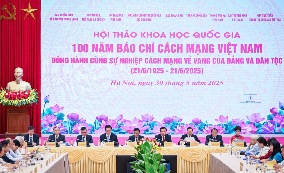 Báo chí cách mạng Việt Nam trong 100 năm đồng hành cùng sự nghiệp vẻ vang của Đảng và dân tộc