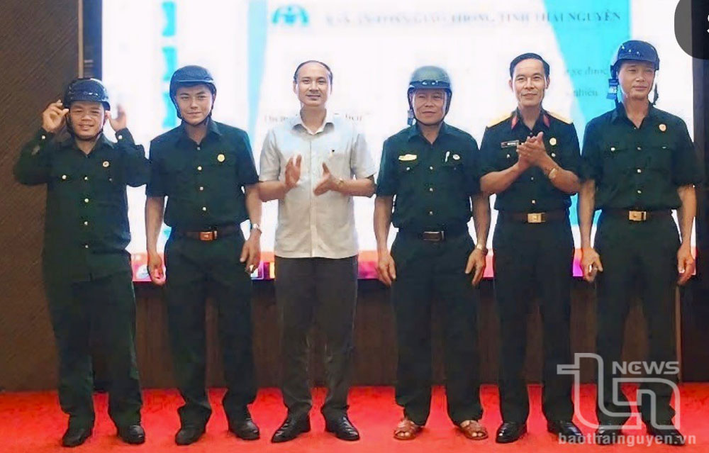 Phổ biến kiến thức an toàn giao thông cho hội viên cựu chiến binh