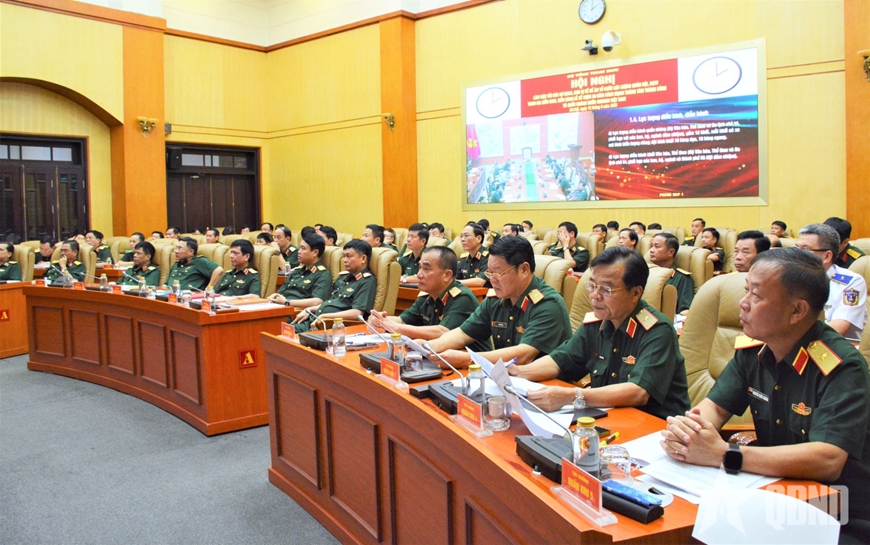  Các đại biểu dự hội nghị.