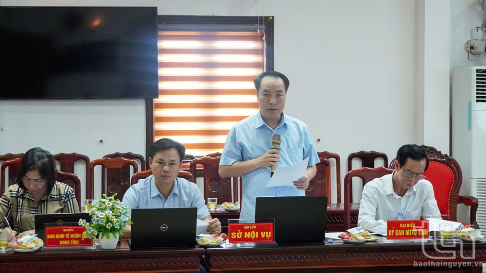 Phản biện xã hội về tuyển dụng lao động hợp đồng lĩnh vực giáo dục