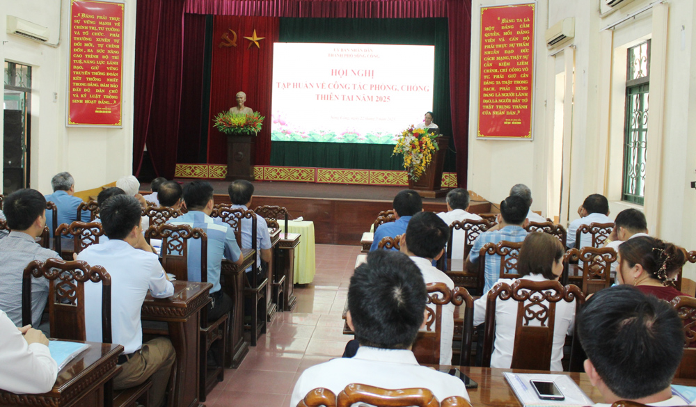 Tập huấn kiến thức, kỹ năng phòng chống thiên tai, tìm kiếm cứu nạn