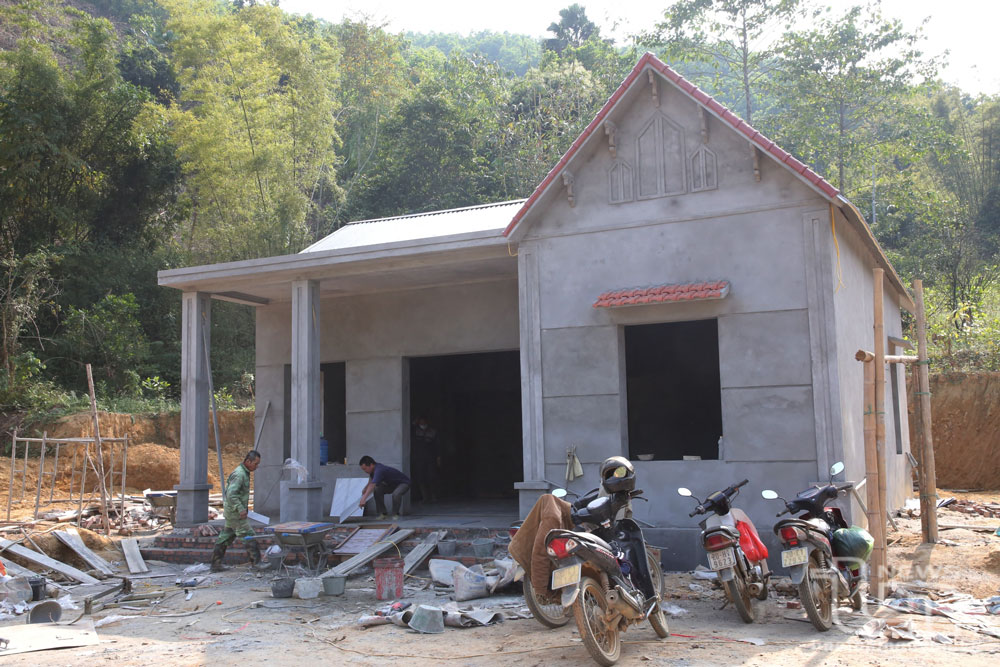 Ngôi nhà mới của gia đình chị Hà Thị Bích Phượng (ở xóm Làng 7, xã Tân Dương, Định Hóa) được xây dựng ở địa điểm an toàn hơn.