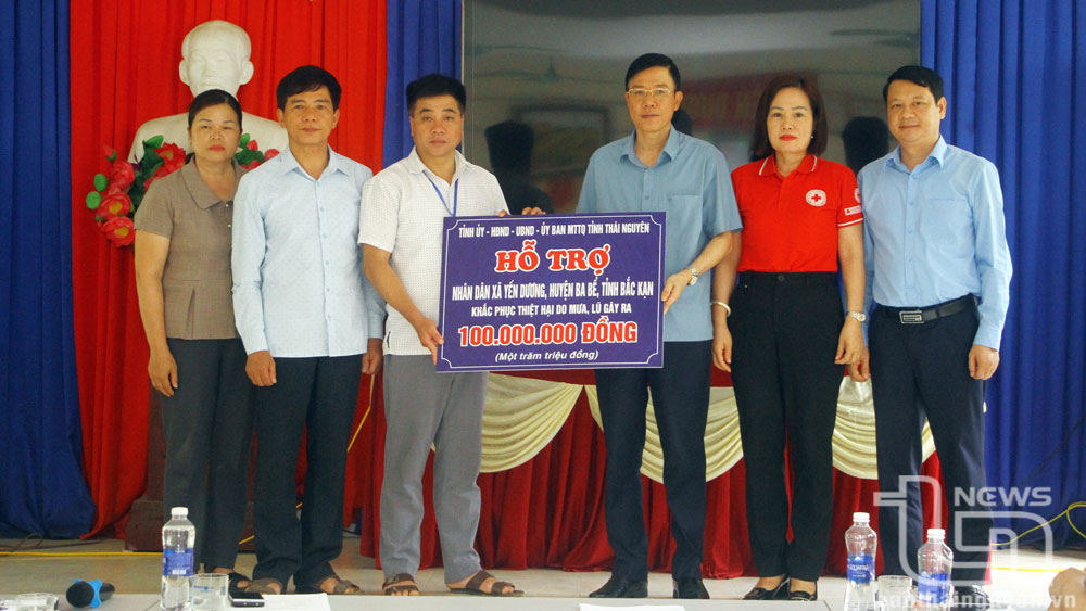 Thái Nguyên hỗ trợ người dân bị thiệt hại do mưa lũ tại Bắc Kạn