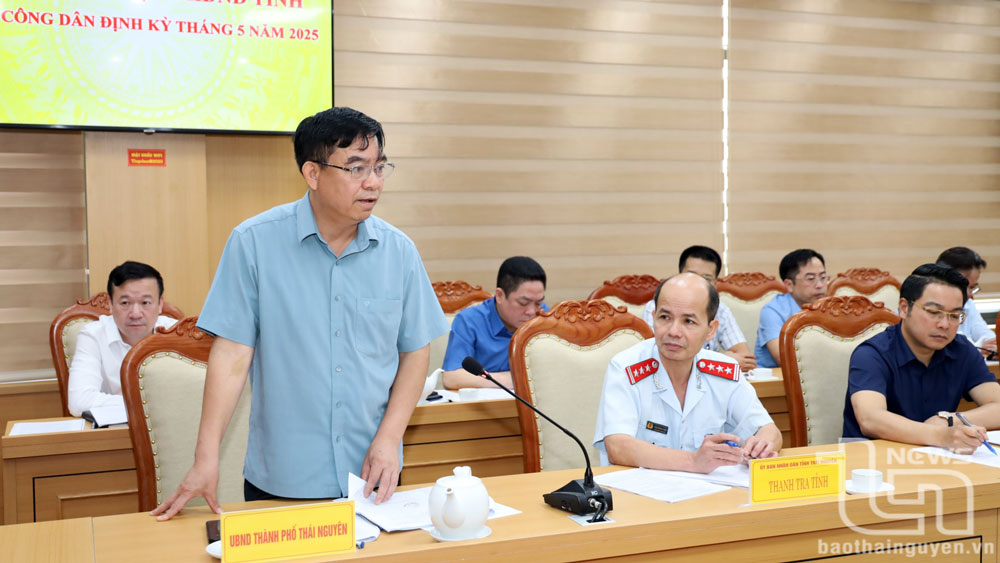 Đại diện lãnh đạo UBND TP. Thái Nguyên phát biểu.