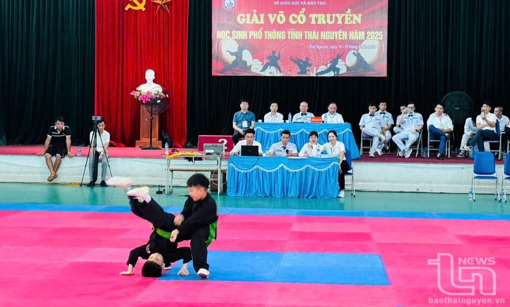 Sôi nổi Giải võ cổ truyền học sinh phổ thông năm 2025
