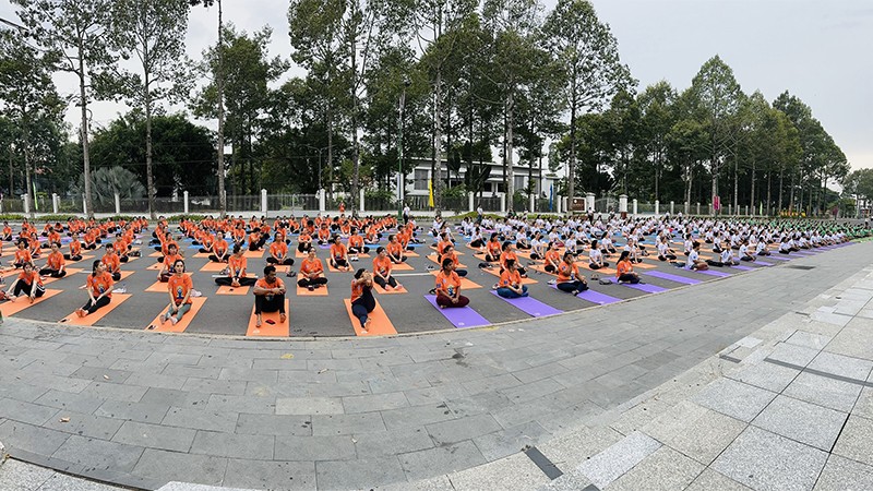 Ngày Quốc tế Yoga “Một thế giới một sức khỏe chung” tại Đồng Tháp