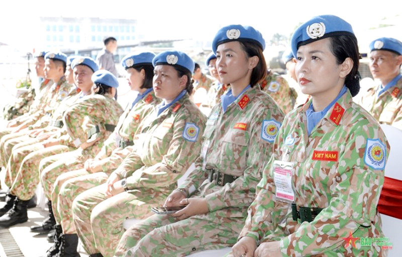Cán bộ, nhân viên Đội công binh số 2 tại lễ xuất quân. (Ảnh: QĐND)