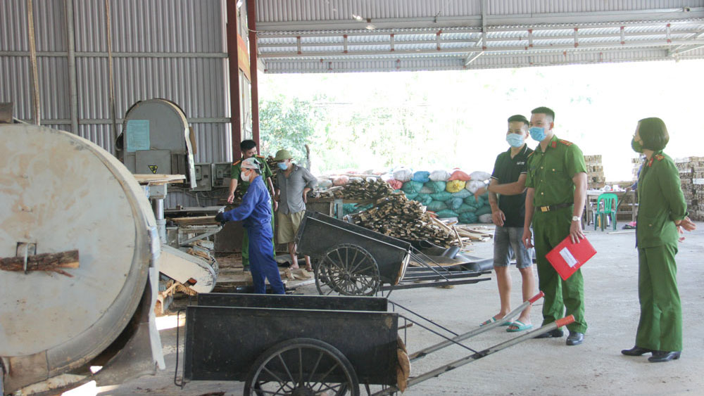 Cắt giảm, đơn giản hóa quy định kinh doanh thuộc quản lý của Bộ Công an