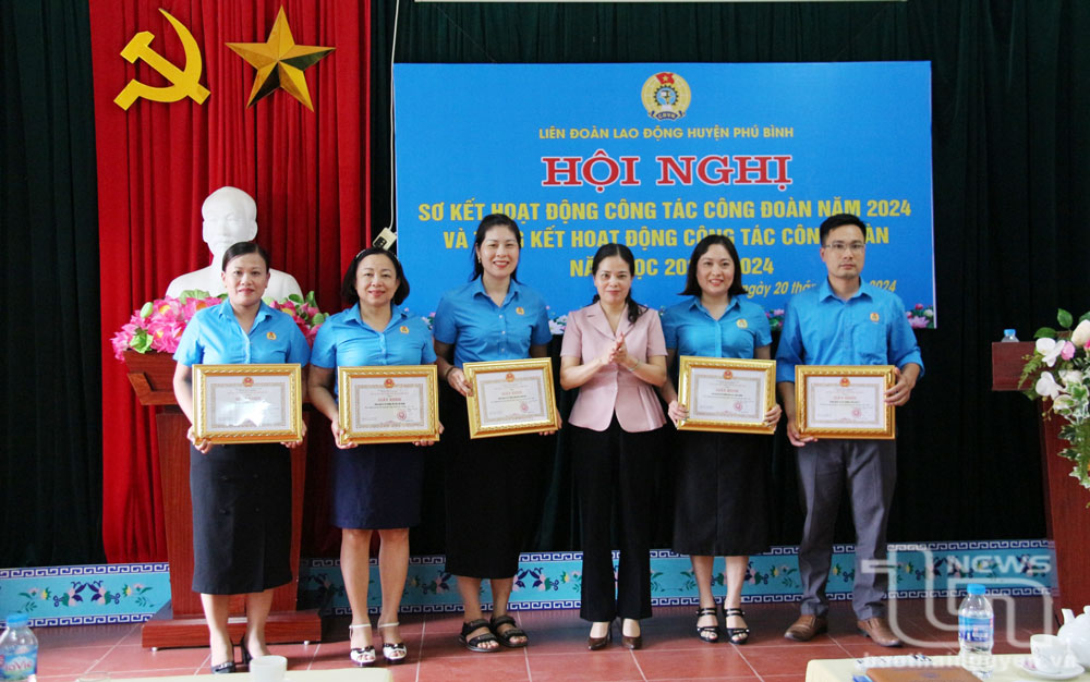 Thăm hỏi trên 1.900 lượt đoàn viên có hoàn cảnh khó khăn