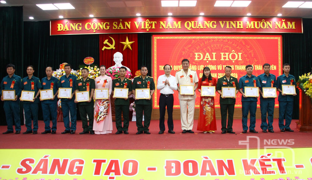 Những điển hình trong phong trào Thi đua quyết thắng